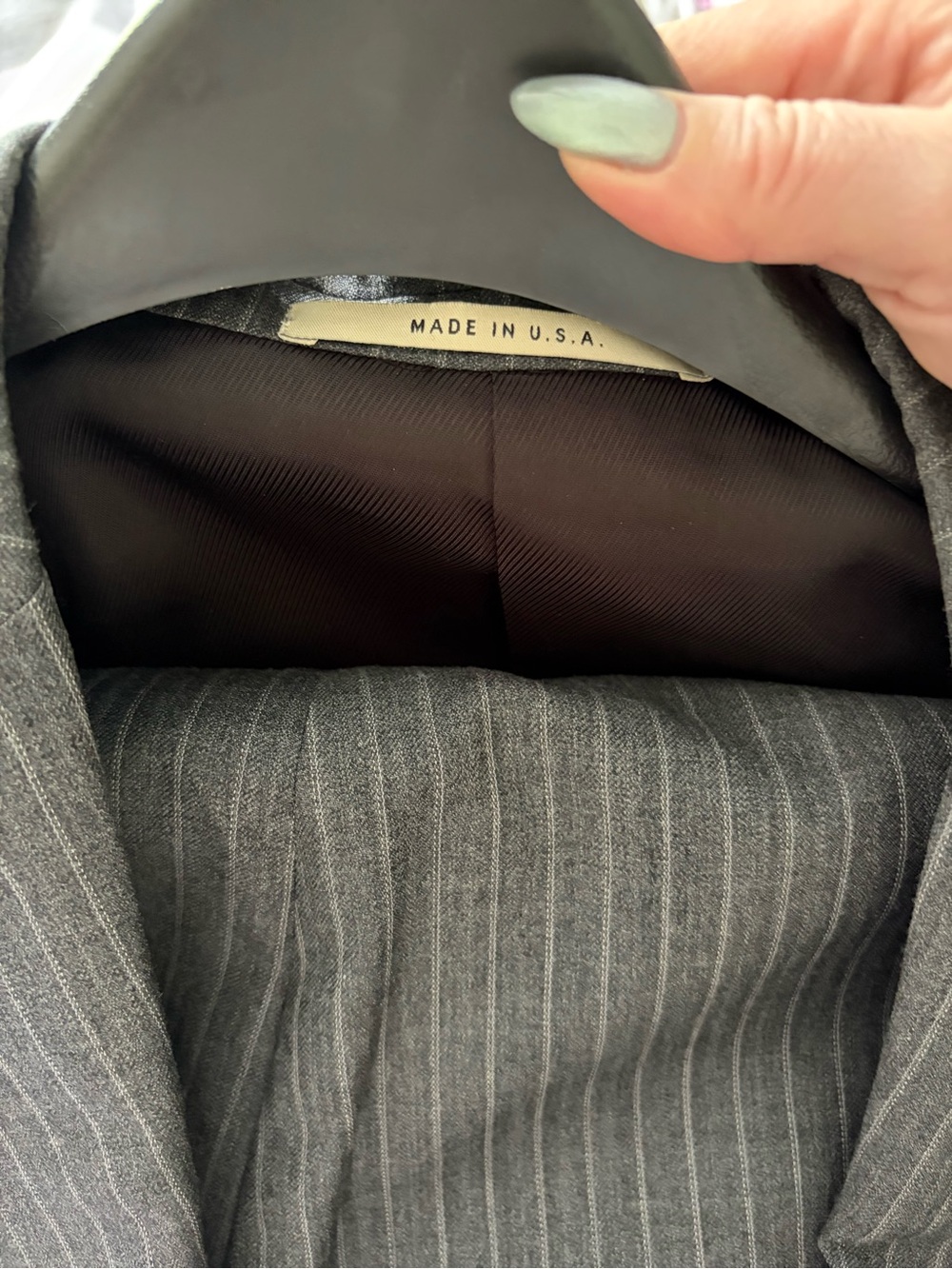 BURBERRY LONDON 2 Piece Men's Wool Charcoal Pinstripe Blazer and Pants - Picture 6 of 10